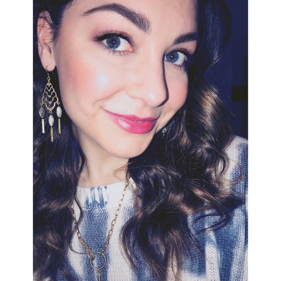 Meet your Posher, Kendahl - Picture 4 of 6